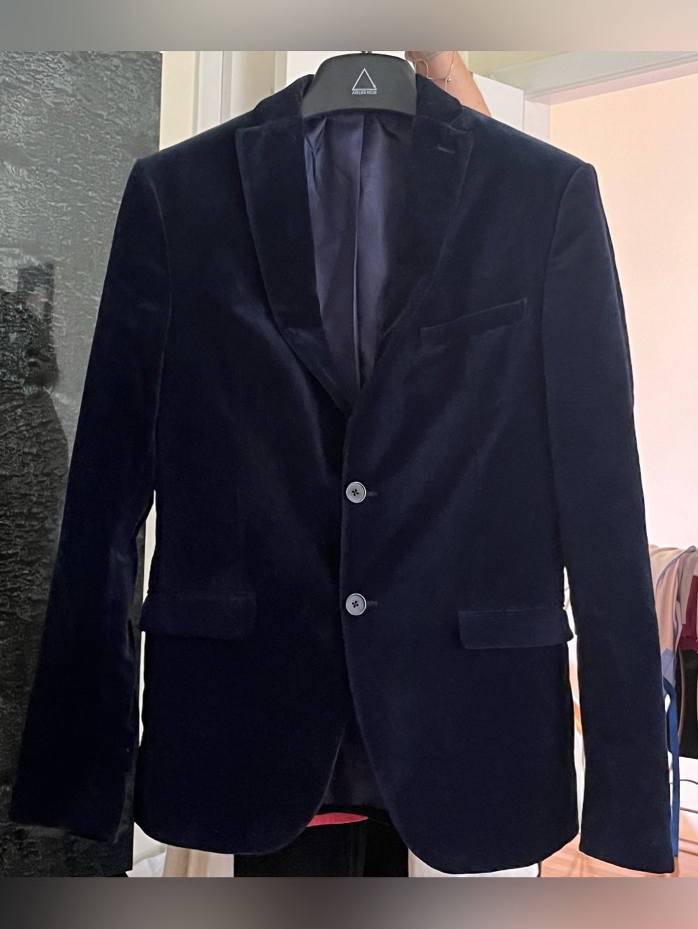 NWOT Zara Velvet Blazer in Deep Navy Blue